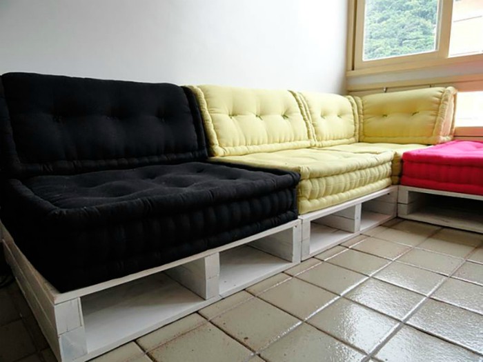 Мебель на балкон 80 фото маленький диван с ящиком и кровать для лоджии своими руками подвесное кресло плетеная балконная мебель